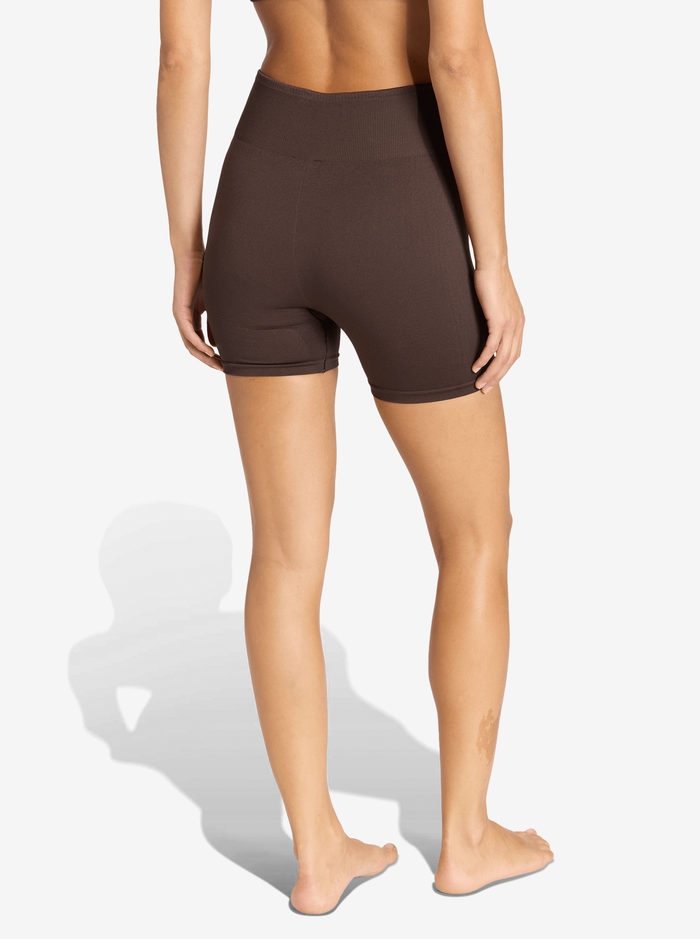 Workout Essentials Knit 4" Leggings
