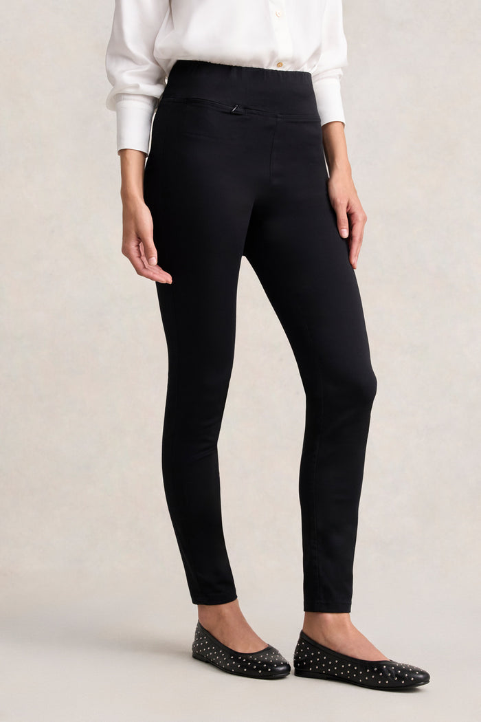 ZIP DETAIL SLIM LEG PANT - JET BLACK