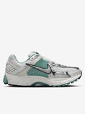 Zoom Vomero 5 Womens